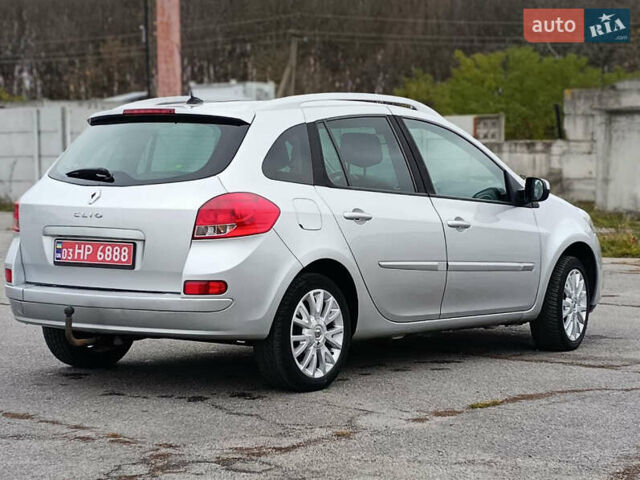 Серый Рено Клио, объемом двигателя 1.6 л и пробегом 166 тыс. км за 7200 $, фото 6 на Automoto.ua