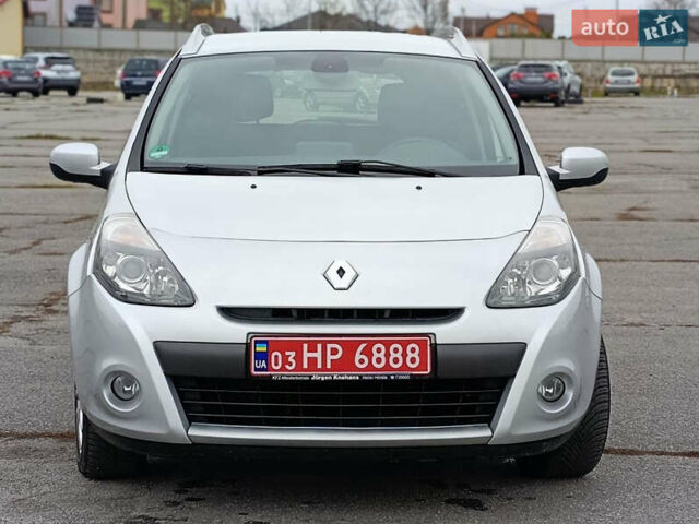 Серый Рено Клио, объемом двигателя 1.6 л и пробегом 166 тыс. км за 7200 $, фото 5 на Automoto.ua