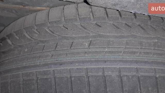 Серый Рено Клио, объемом двигателя 1.2 л и пробегом 200 тыс. км за 5200 $, фото 20 на Automoto.ua