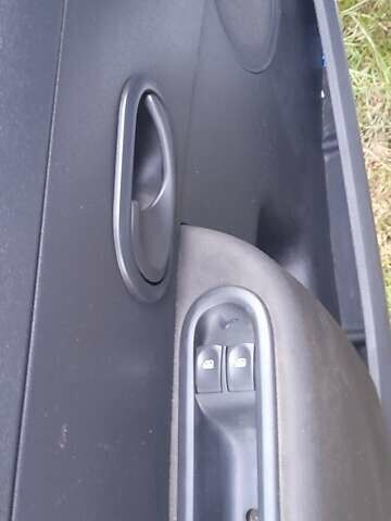 Серый Рено Клио, объемом двигателя 1.2 л и пробегом 200 тыс. км за 5200 $, фото 12 на Automoto.ua