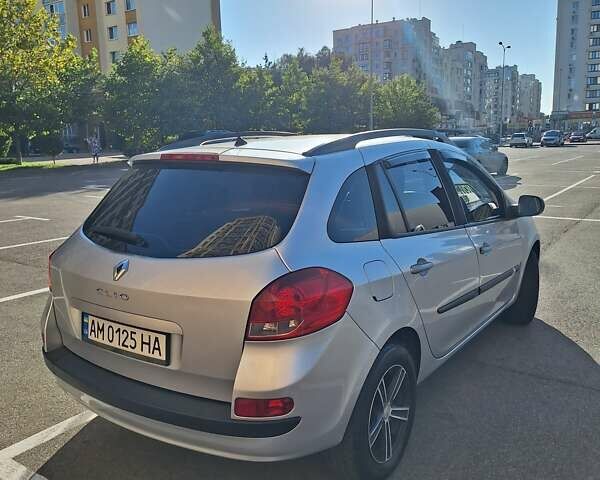 Сірий Рено Кліо, об'ємом двигуна 1.46 л та пробігом 277 тис. км за 4200 $, фото 5 на Automoto.ua