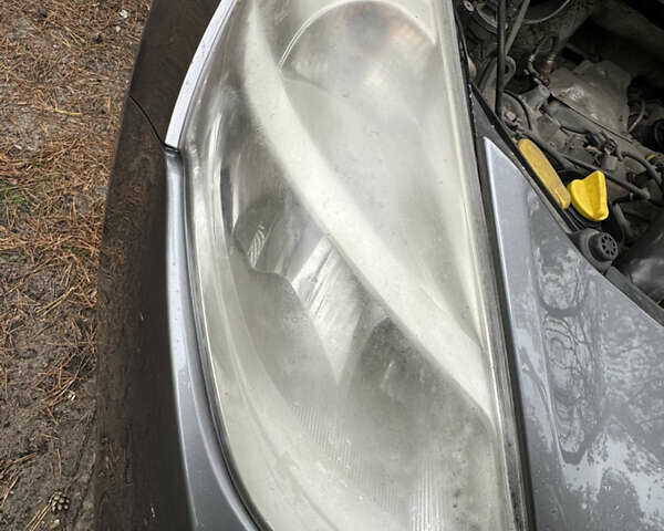 Рено Кліо 2010 у Дніпро (Дніпропетровську) на Automoto.ua Сірий Рено Кліо, об'ємом двигуна 1.15 л та пробігом 220 тис. км за 5000 $, фото 15 на Automoto.ua