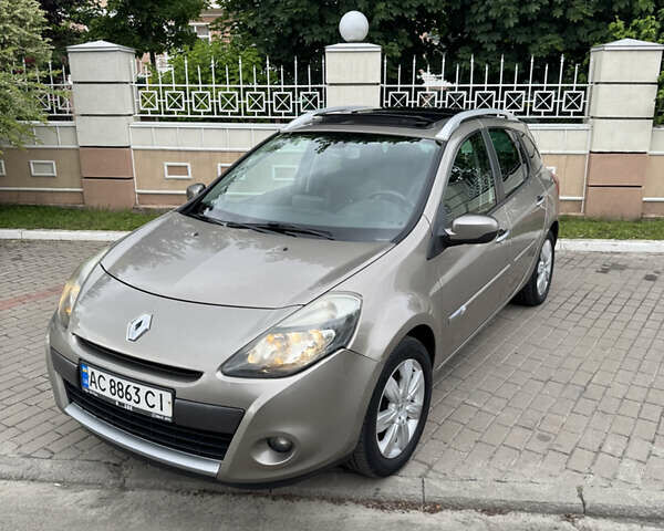 Серый Рено Клио, объемом двигателя 1.46 л и пробегом 202 тыс. км за 5599 $, фото 11 на Automoto.ua