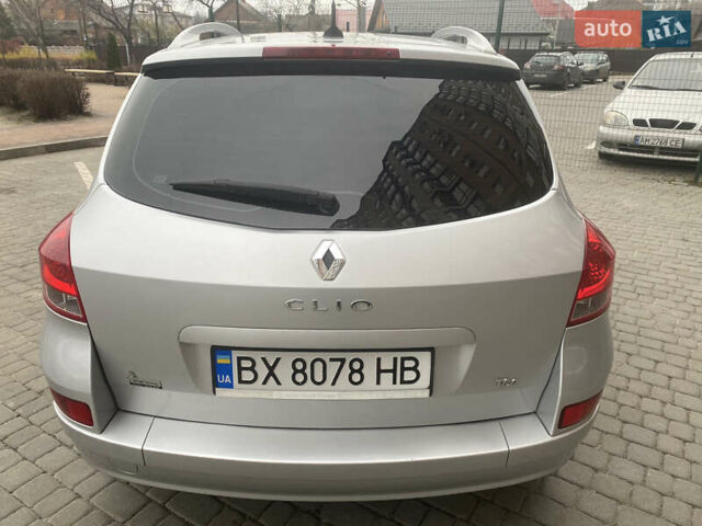 Серый Рено Клио, объемом двигателя 1.15 л и пробегом 192 тыс. км за 5999 $, фото 3 на Automoto.ua