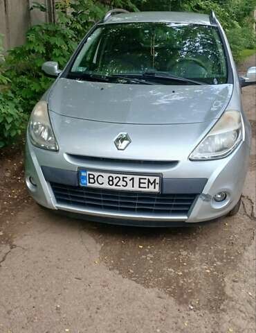 Сірий Рено Кліо, об'ємом двигуна 1.46 л та пробігом 196 тис. км за 5400 $, фото 5 на Automoto.ua