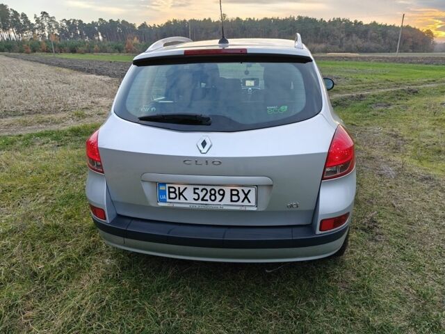 Серый Рено Клио, объемом двигателя 1.5 л и пробегом 201 тыс. км за 5800 $, фото 5 на Automoto.ua