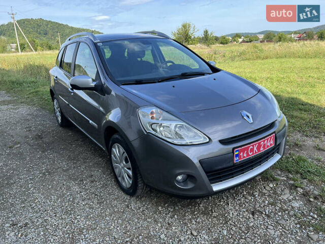 Сірий Рено Кліо, об'ємом двигуна 1.2 л та пробігом 165 тис. км за 5399 $, фото 4 на Automoto.ua