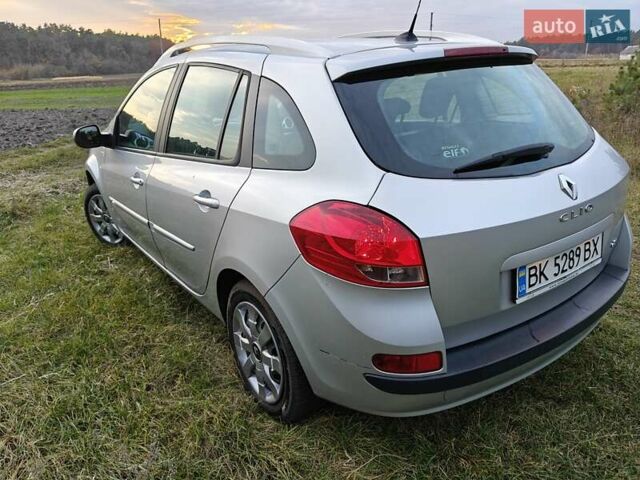 Серый Рено Клио, объемом двигателя 1.46 л и пробегом 202 тыс. км за 5900 $, фото 6 на Automoto.ua