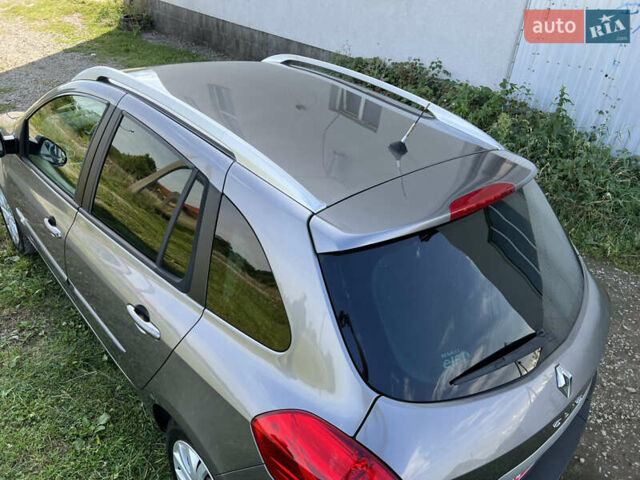 Сірий Рено Кліо, об'ємом двигуна 1.2 л та пробігом 165 тис. км за 5399 $, фото 17 на Automoto.ua