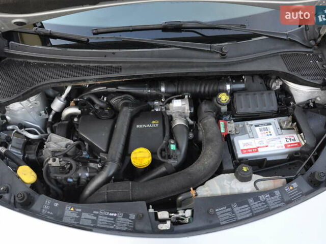 Сірий Рено Кліо, об'ємом двигуна 1.5 л та пробігом 117 тис. км за 6500 $, фото 32 на Automoto.ua