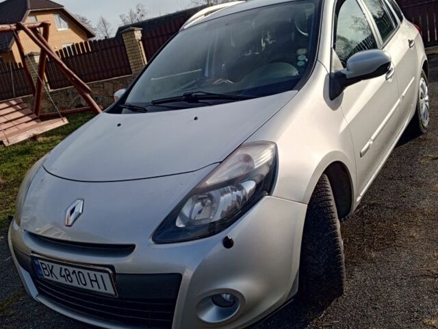 Серый Рено Клио, объемом двигателя 0 л и пробегом 273 тыс. км за 5700 $, фото 2 на Automoto.ua