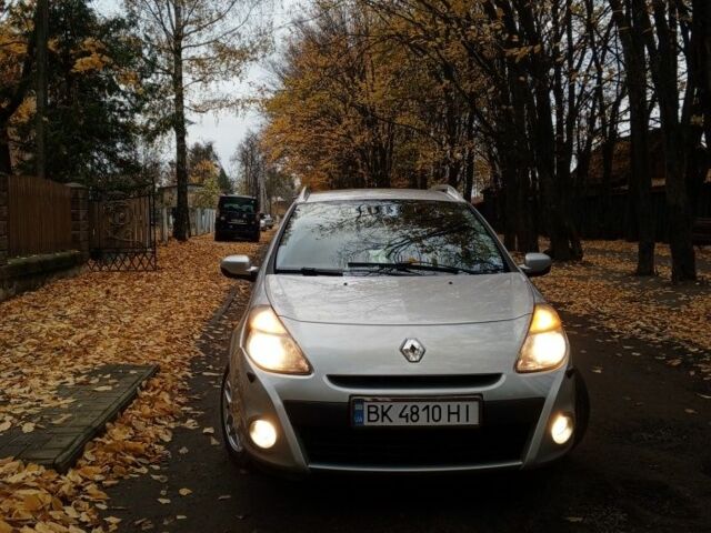 Серый Рено Клио, объемом двигателя 0 л и пробегом 273 тыс. км за 5700 $, фото 9 на Automoto.ua