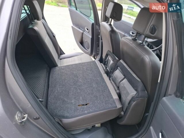 Серый Рено Клио, объемом двигателя 1.5 л и пробегом 290 тыс. км за 5300 $, фото 15 на Automoto.ua