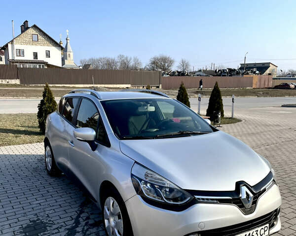 Серый Рено Клио, объемом двигателя 1.46 л и пробегом 225 тыс. км за 7450 $, фото 3 на Automoto.ua