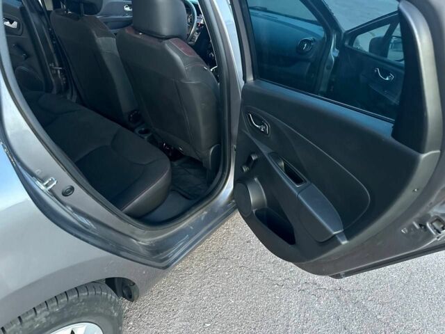 Серый Рено Клио, объемом двигателя 1.5 л и пробегом 178 тыс. км за 6750 $, фото 10 на Automoto.ua