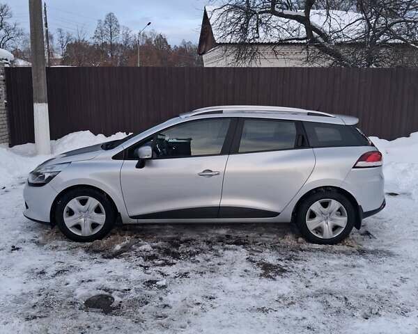 Серый Рено Клио, объемом двигателя 1.5 л и пробегом 237 тыс. км за 7950 $, фото 15 на Automoto.ua