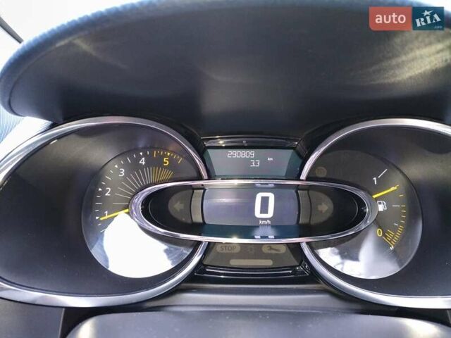 Серый Рено Клио, объемом двигателя 1.46 л и пробегом 291 тыс. км за 7500 $, фото 2 на Automoto.ua