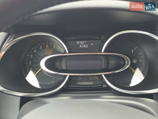 Серый Рено Клио, объемом двигателя 1.2 л и пробегом 104 тыс. км за 9100 $, фото 29 на Automoto.ua