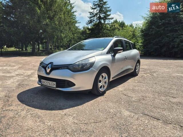 Серый Рено Клио, объемом двигателя 1.5 л и пробегом 220 тыс. км за 7100 $, фото 2 на Automoto.ua