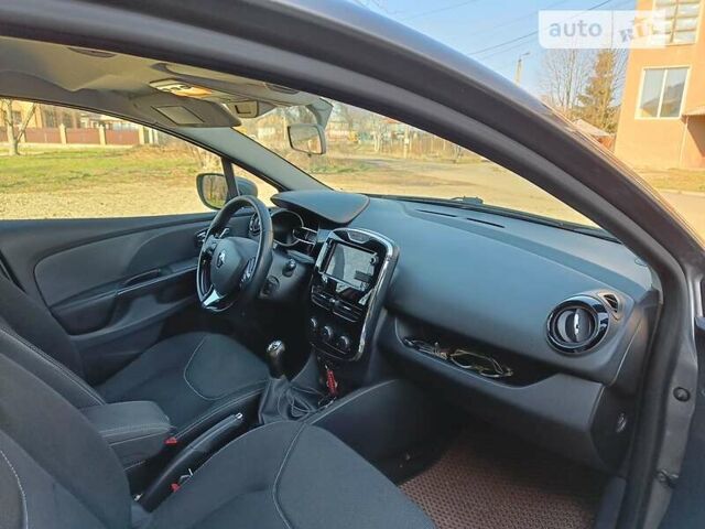Серый Рено Клио, объемом двигателя 1.5 л и пробегом 246 тыс. км за 8500 $, фото 7 на Automoto.ua