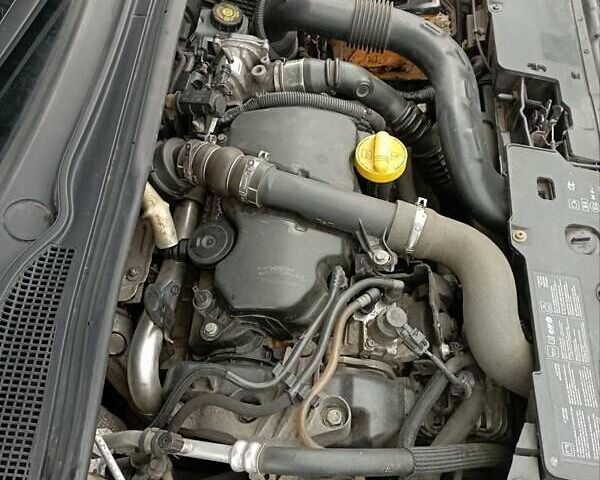 Сірий Рено Кліо, об'ємом двигуна 1.5 л та пробігом 260 тис. км за 7200 $, фото 23 на Automoto.ua