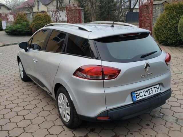 Серый Рено Клио, объемом двигателя 1.5 л и пробегом 258 тыс. км за 7250 $, фото 2 на Automoto.ua