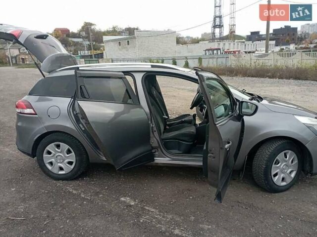 Сірий Рено Кліо, об'ємом двигуна 1.5 л та пробігом 260 тис. км за 7200 $, фото 18 на Automoto.ua