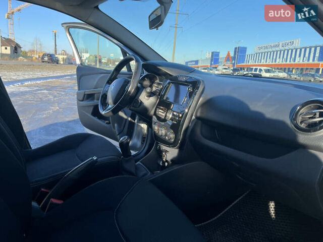 Сірий Рено Кліо, об'ємом двигуна 1.46 л та пробігом 169 тис. км за 6800 $, фото 5 на Automoto.ua