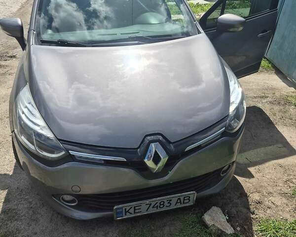 Сірий Рено Кліо, об'ємом двигуна 1.5 л та пробігом 309 тис. км за 6300 $, фото 7 на Automoto.ua