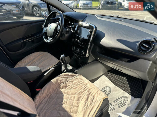 Сірий Рено Кліо, об'ємом двигуна 1.46 л та пробігом 222 тис. км за 7700 $, фото 28 на Automoto.ua