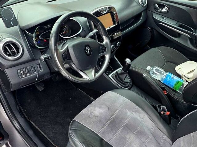 Сірий Рено Кліо, об'ємом двигуна 1.5 л та пробігом 290 тис. км за 7150 $, фото 2 на Automoto.ua