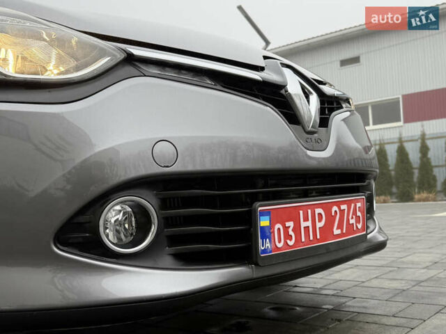 Серый Рено Клио, объемом двигателя 1.2 л и пробегом 122 тыс. км за 8800 $, фото 18 на Automoto.ua