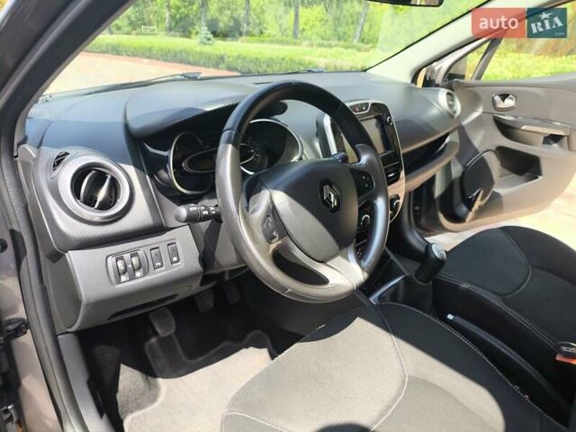 Сірий Рено Кліо, об'ємом двигуна 1.5 л та пробігом 250 тис. км за 8500 $, фото 18 на Automoto.ua