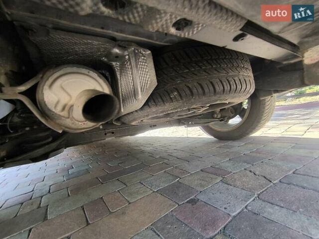 Сірий Рено Кліо, об'ємом двигуна 1.5 л та пробігом 250 тис. км за 8500 $, фото 54 на Automoto.ua