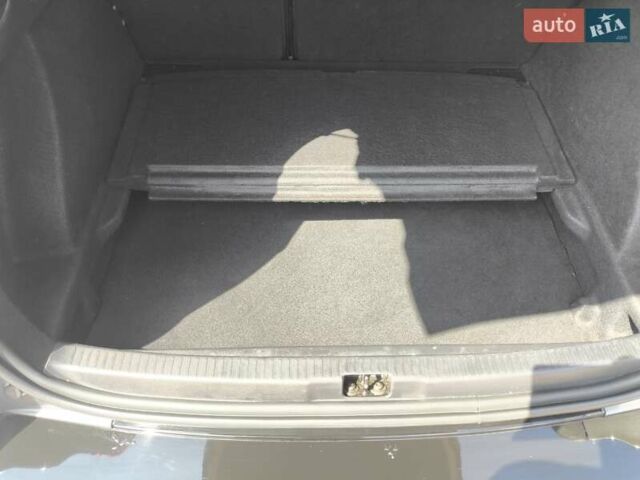 Сірий Рено Кліо, об'ємом двигуна 1.5 л та пробігом 250 тис. км за 8500 $, фото 40 на Automoto.ua