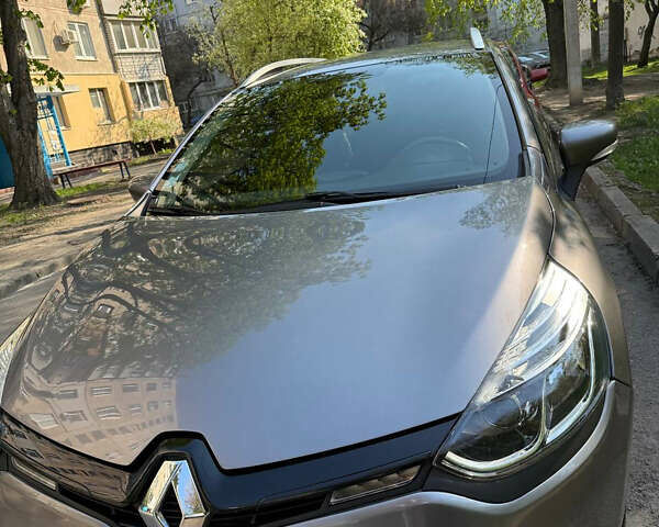 Серый Рено Клио, объемом двигателя 1.5 л и пробегом 270 тыс. км за 7300 $, фото 1 на Automoto.ua