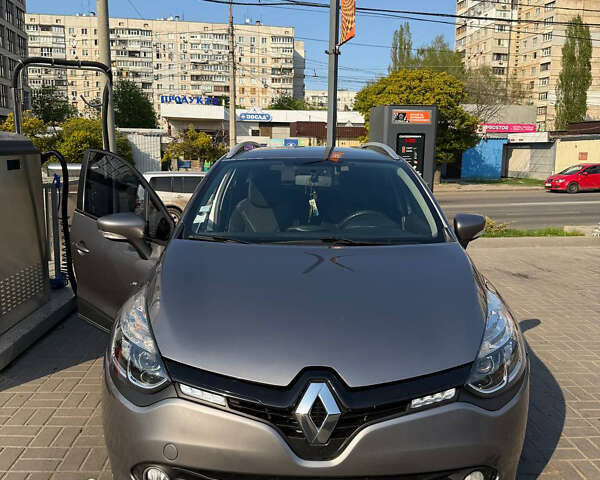 Серый Рено Клио, объемом двигателя 1.5 л и пробегом 270 тыс. км за 7300 $, фото 5 на Automoto.ua