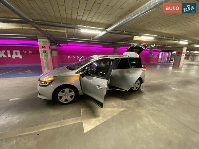 Рено Клио 2015 в Черновцах на Automoto.ua Серый Рено Клио, объемом двигателя 1.5 л и пробегом 270 тыс. км за 7300 $, фото 25 на Automoto.ua