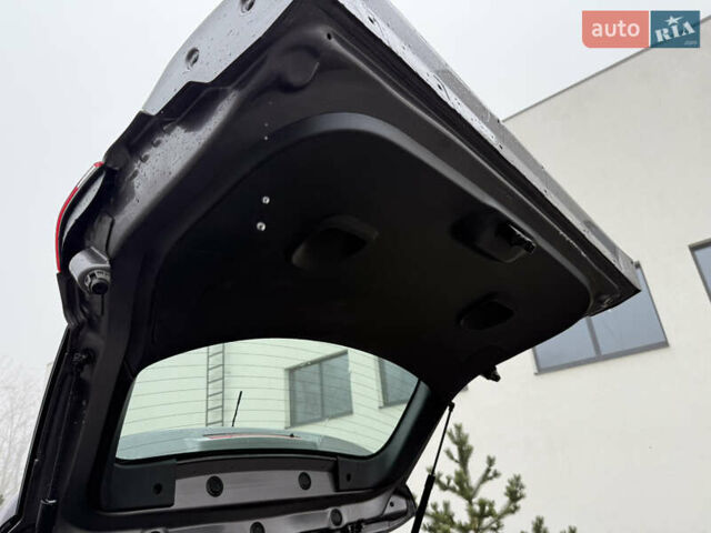 Серый Рено Клио, объемом двигателя 1.2 л и пробегом 122 тыс. км за 8800 $, фото 26 на Automoto.ua