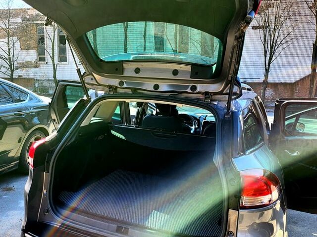 Сірий Рено Кліо, об'ємом двигуна 15 л та пробігом 210 тис. км за 8300 $, фото 5 на Automoto.ua