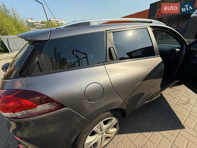 Серый Рено Клио, объемом двигателя 1.5 л и пробегом 270 тыс. км за 7300 $, фото 8 на Automoto.ua