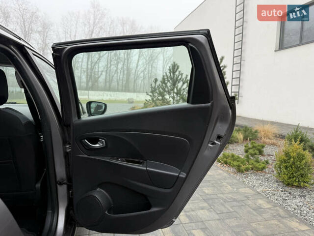 Серый Рено Клио, объемом двигателя 1.2 л и пробегом 122 тыс. км за 8800 $, фото 37 на Automoto.ua