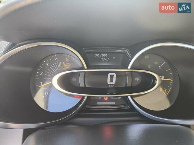 Сірий Рено Кліо, об'ємом двигуна 1.5 л та пробігом 250 тис. км за 8500 $, фото 66 на Automoto.ua