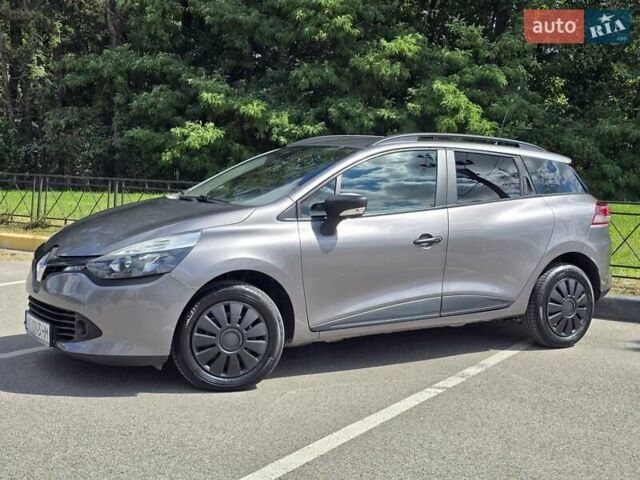 Серый Рено Клио, объемом двигателя 1.5 л и пробегом 290 тыс. км за 7950 $, фото 3 на Automoto.ua