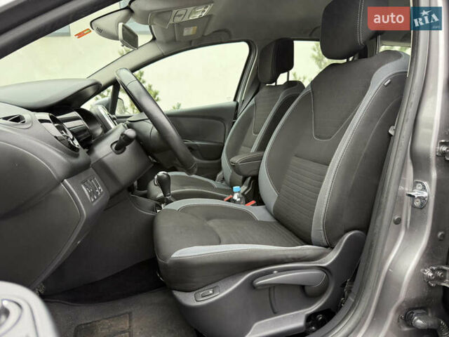 Серый Рено Клио, объемом двигателя 1.2 л и пробегом 122 тыс. км за 8800 $, фото 55 на Automoto.ua