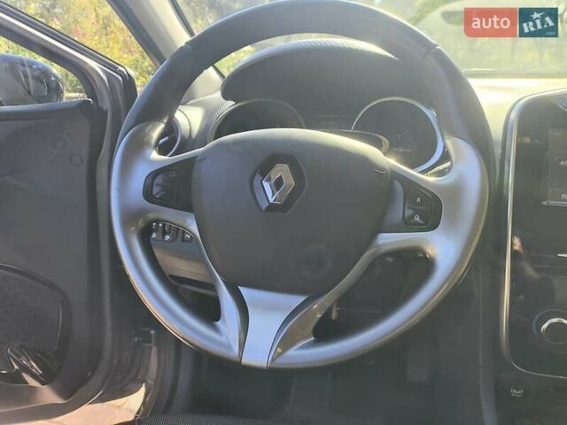 Сірий Рено Кліо, об'ємом двигуна 1.5 л та пробігом 250 тис. км за 8500 $, фото 64 на Automoto.ua