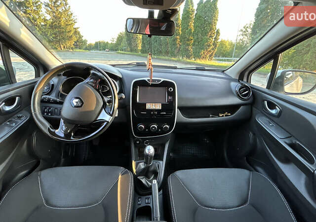 Серый Рено Клио, объемом двигателя 1.46 л и пробегом 206 тыс. км за 8500 $, фото 11 на Automoto.ua