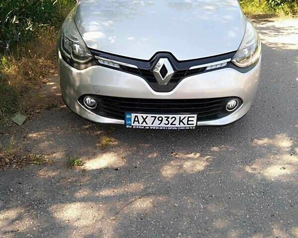 Серый Рено Клио, объемом двигателя 1.5 л и пробегом 260 тыс. км за 8000 $, фото 5 на Automoto.ua