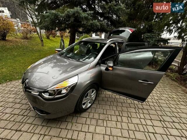 Сірий Рено Кліо, об'ємом двигуна 1.5 л та пробігом 130 тис. км за 10900 $, фото 27 на Automoto.ua