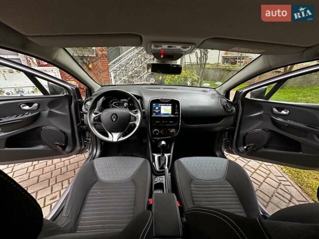 Сірий Рено Кліо, об'ємом двигуна 1.5 л та пробігом 130 тис. км за 10900 $, фото 20 на Automoto.ua